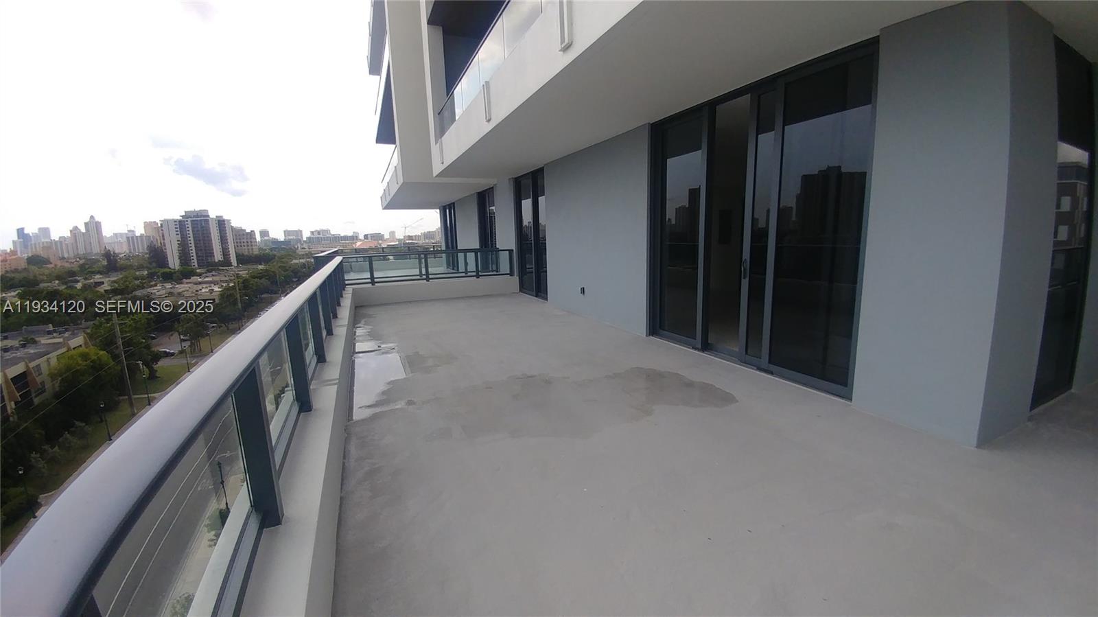 Aventura Park Square - Residential