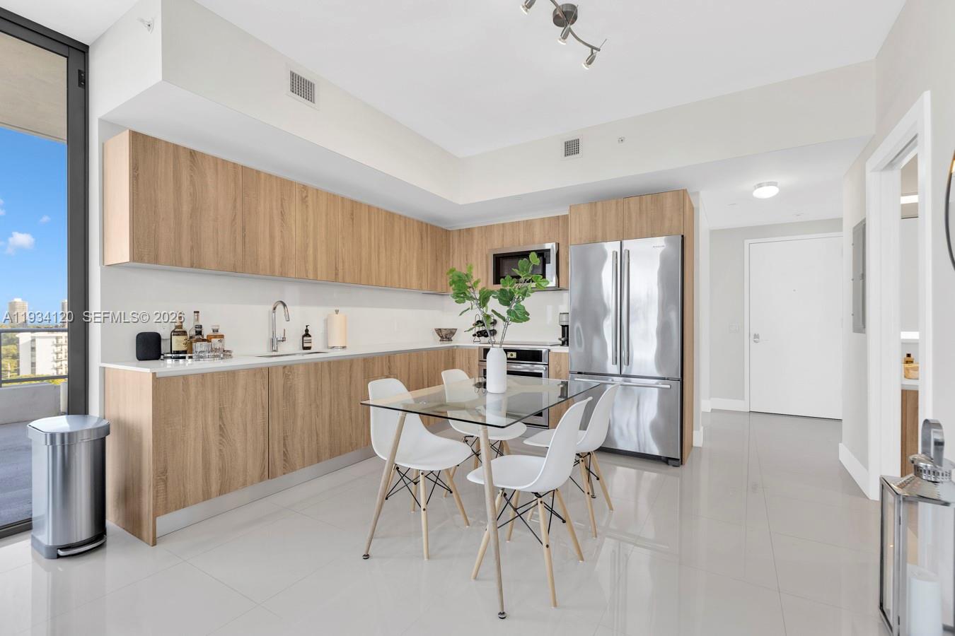 Aventura Park Square - Residential