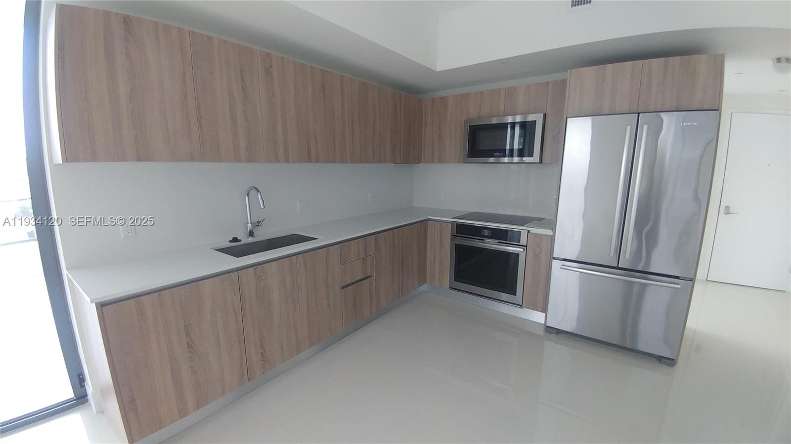 Aventura Park Square - Residential