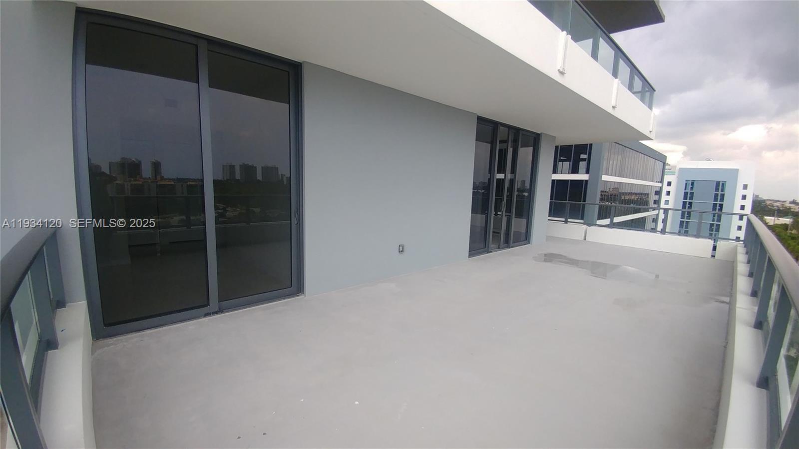 Aventura Park Square - Residential