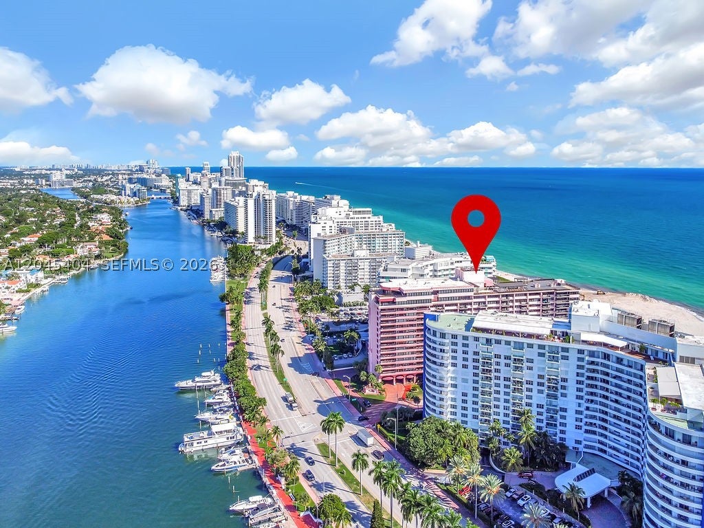 5225 Collins Ave 1117