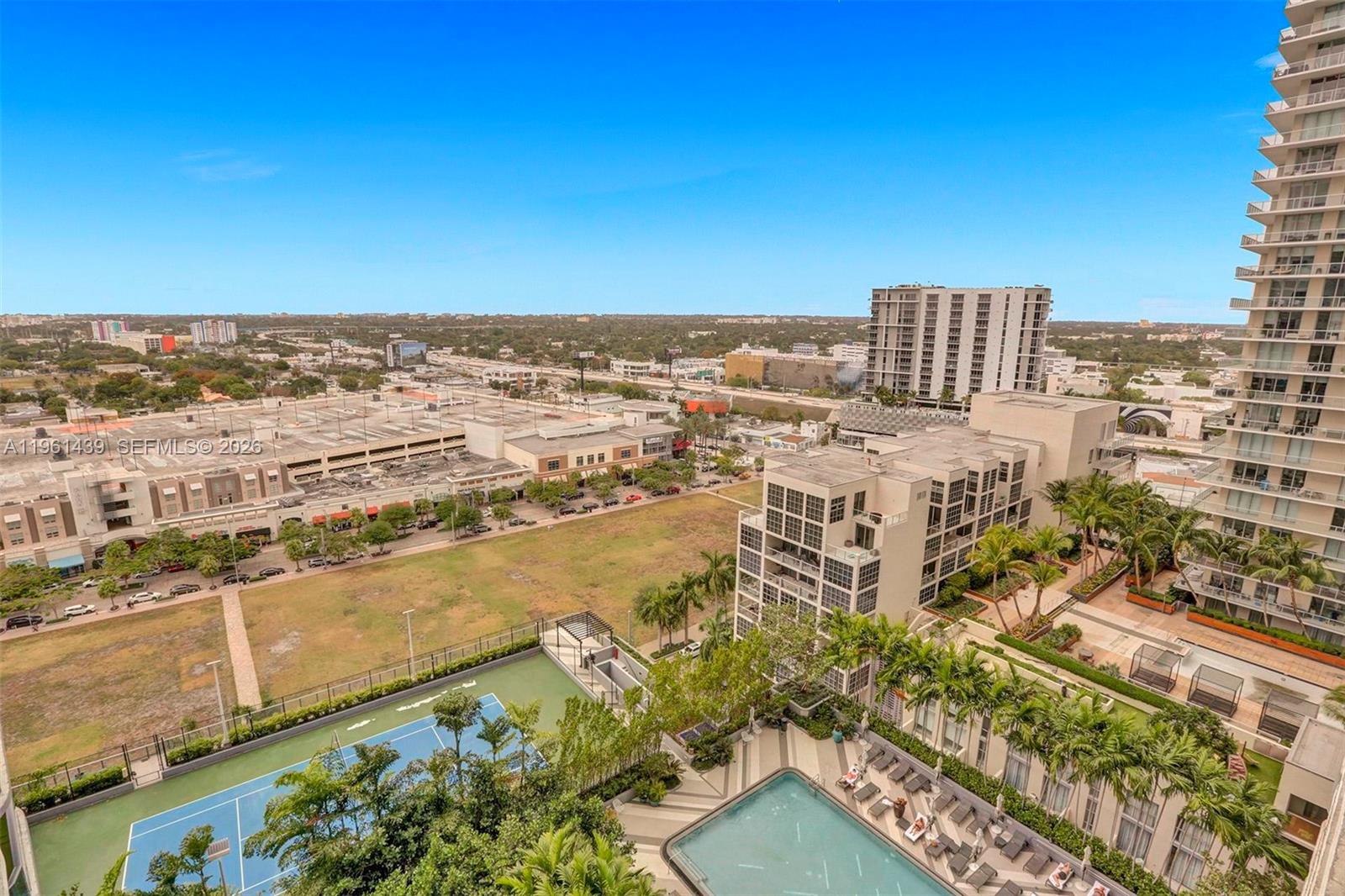 3401 MIDTOWN CONDO - Residential