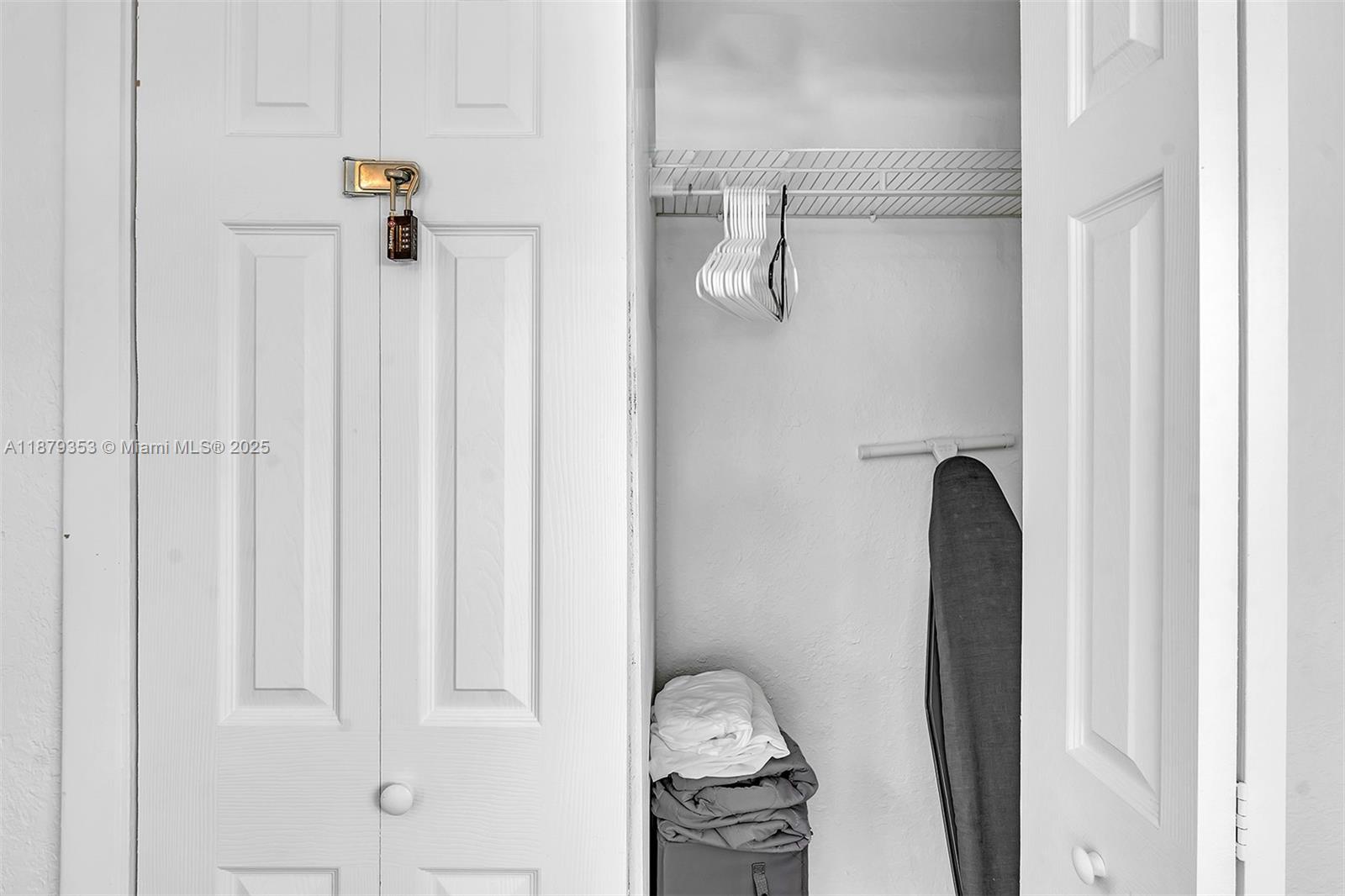 AVON HEIGHTS - Residential