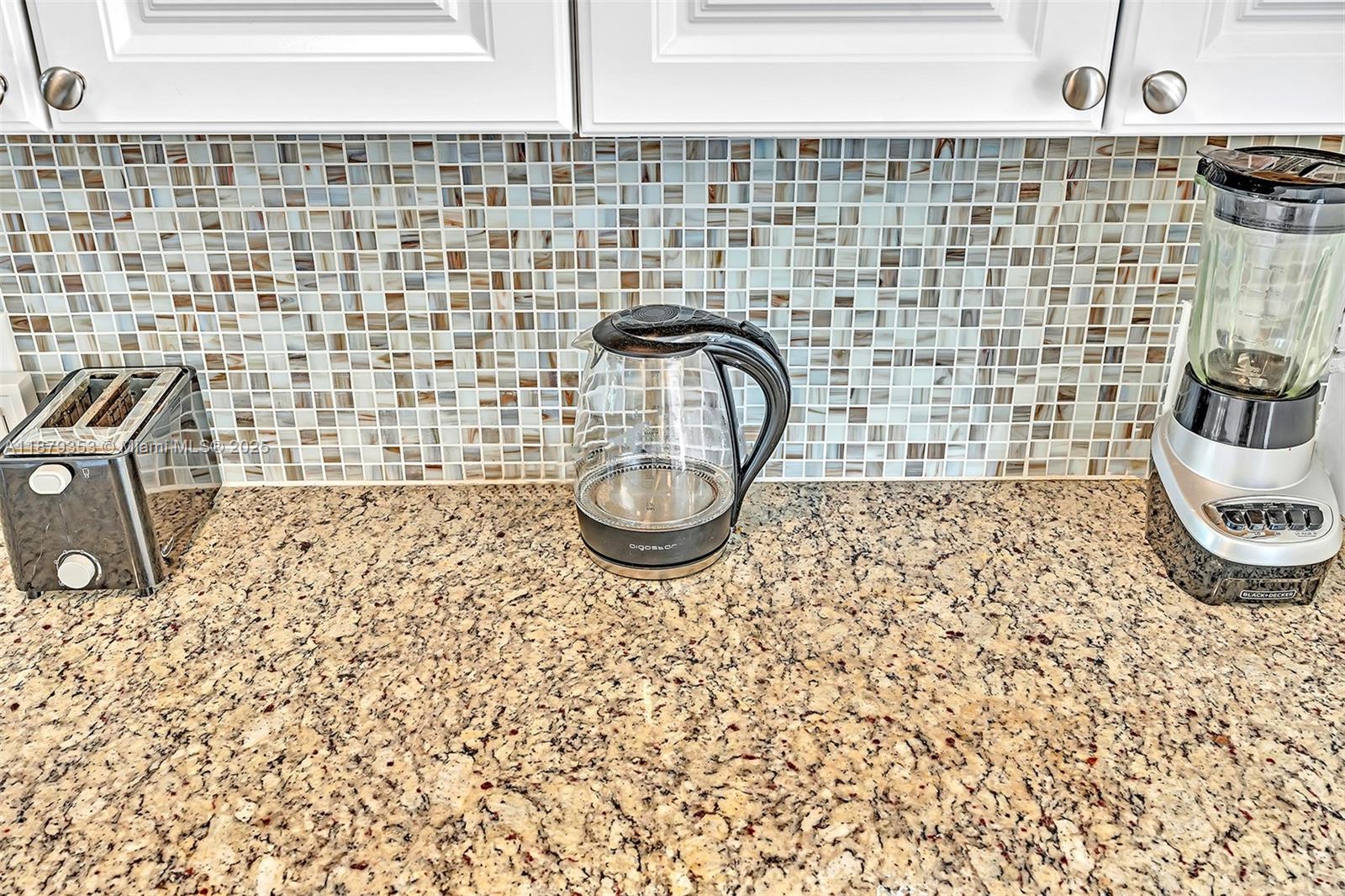 AVON HEIGHTS - Residential