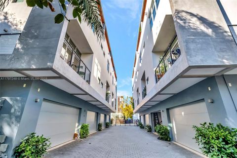 2924 Bird Ave 8 Miami FL 33133
