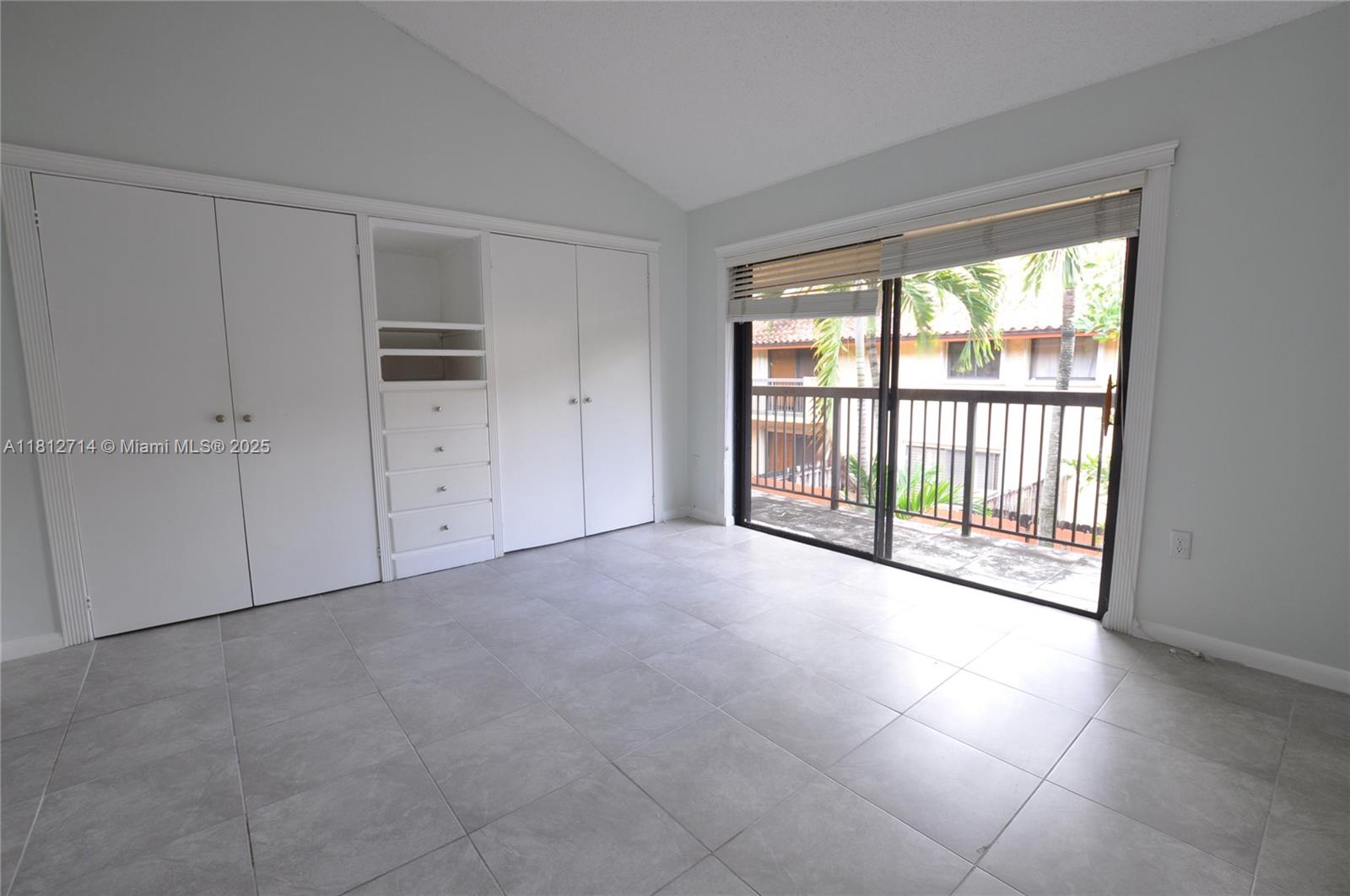 DADELAND COVE SEC 2 - Residential Lease
