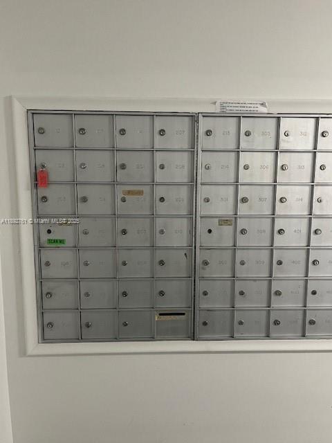 NEW HAMPTON AT CENTURY VI - Residential Lease