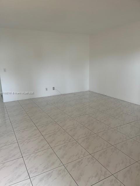 NEW HAMPTON AT CENTURY VI - Residential Lease