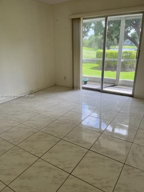 NEW HAMPTON AT CENTURY VI - Residential Lease