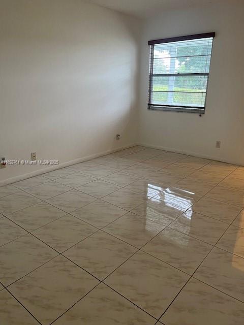 NEW HAMPTON AT CENTURY VI - Residential Lease