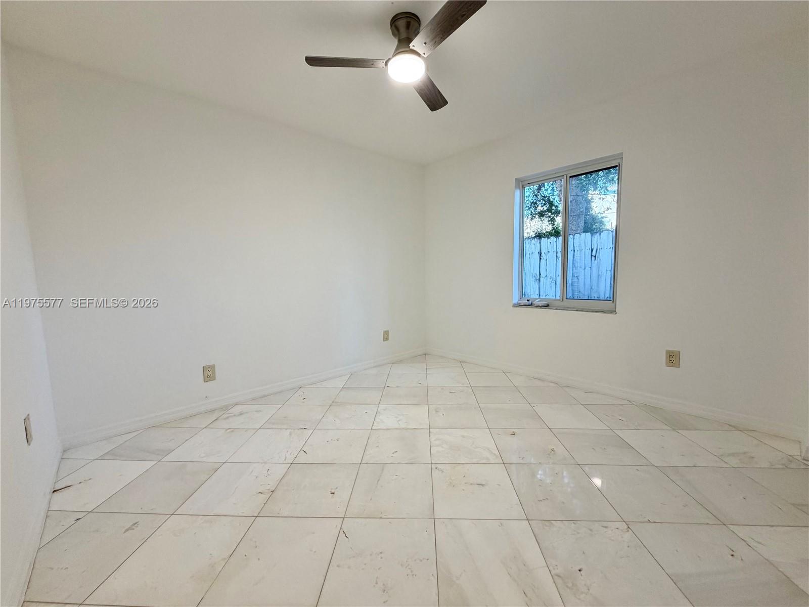 HOLLYWOOD SOUTH SIDE ADD - Residential Lease