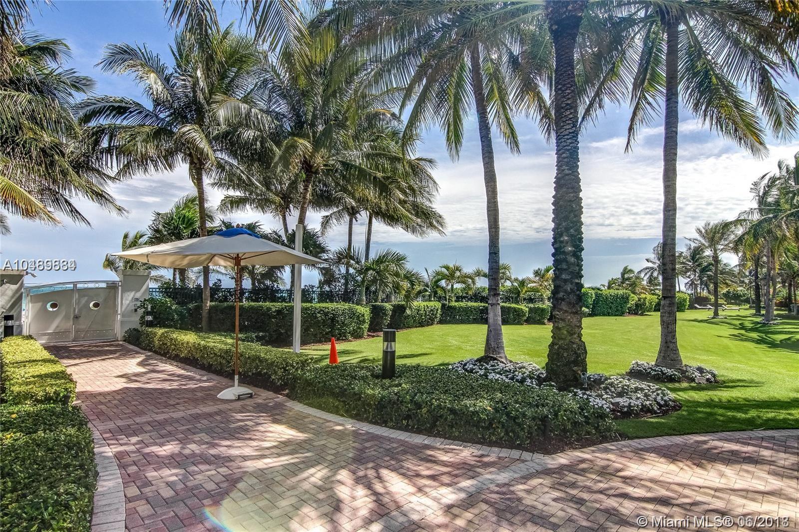 CONTINUUM ON SOUTH BEACH - Residential