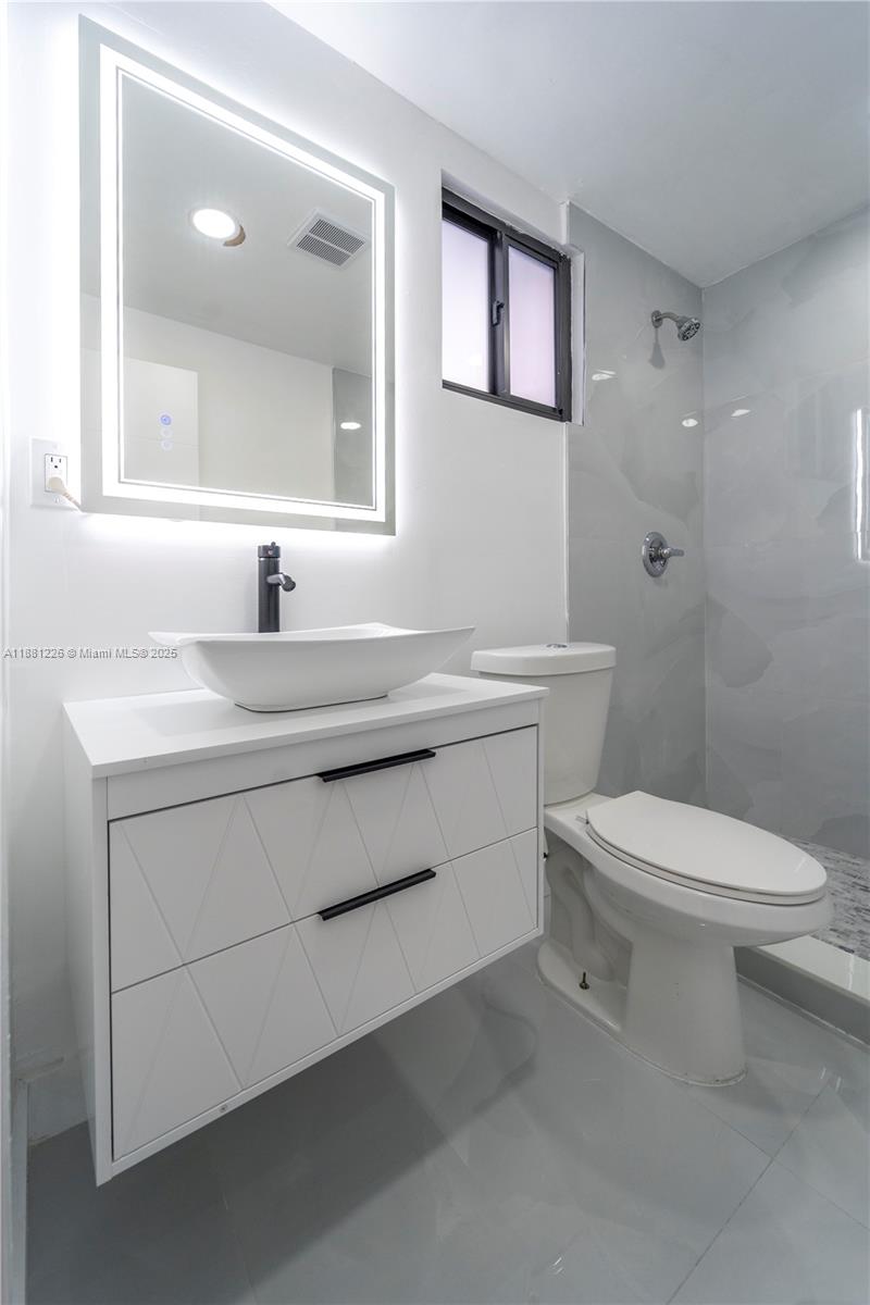 BELLEVUE SUB - Residential Lease