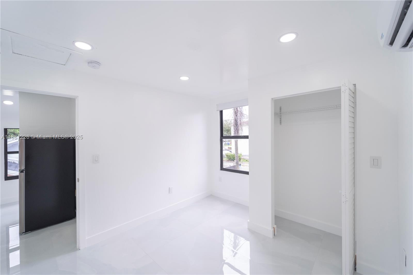 BELLEVUE SUB - Residential Lease