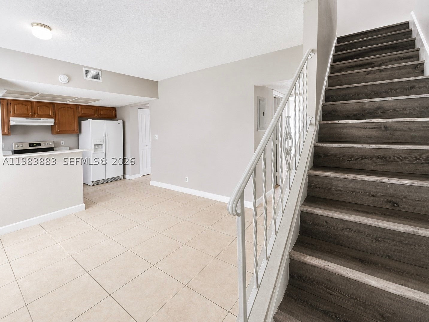 6593 Boulevard Of Champions, North Lauderdale FL 33068
