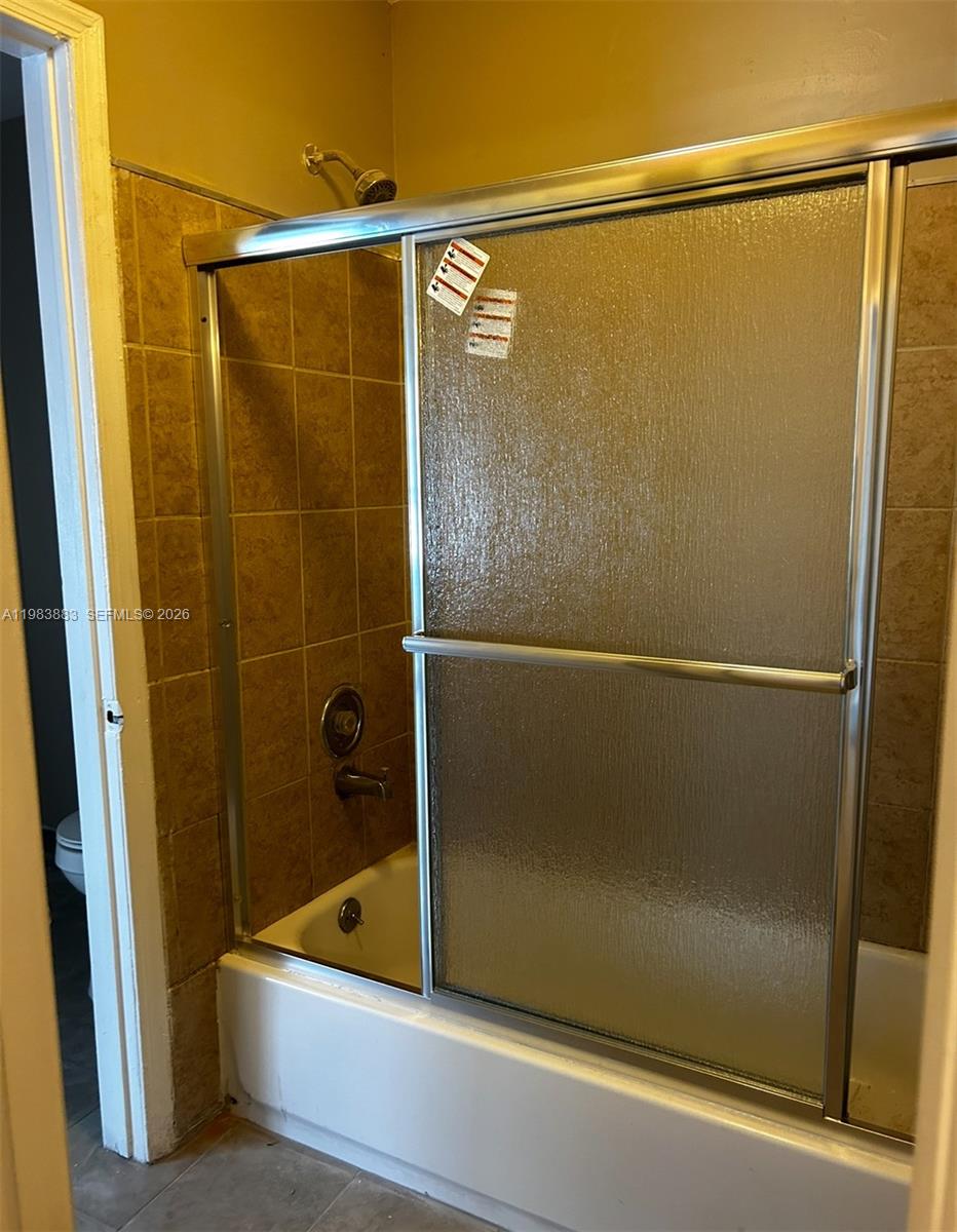 TAM O SHANTER VILLAS SEC - Residential