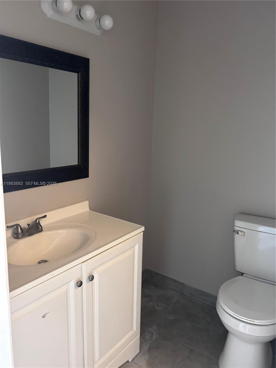 TAM O SHANTER VILLAS SEC - Residential