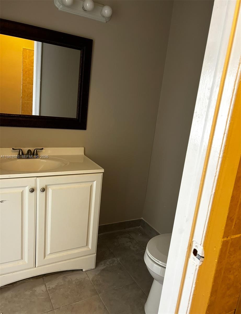 TAM O SHANTER VILLAS SEC - Residential