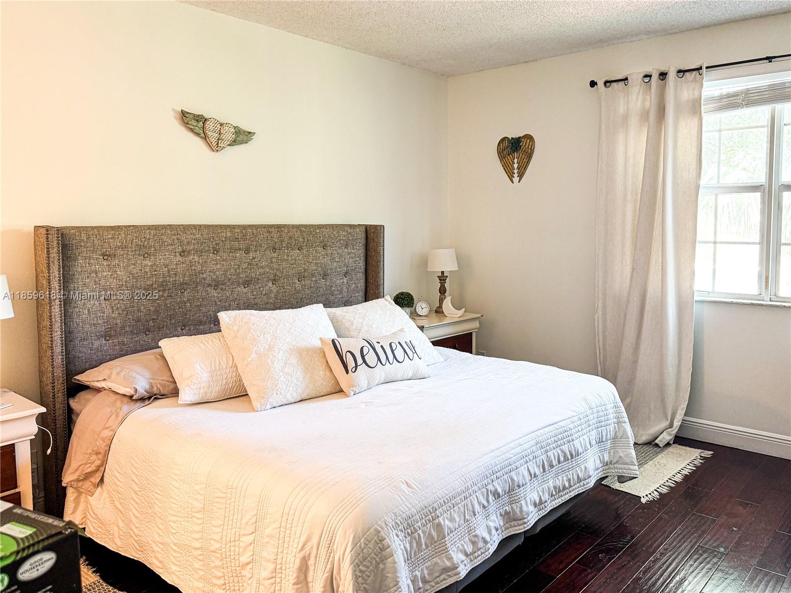 SECTORS 3 & 4 BOUNDARY PL - Residential Lease