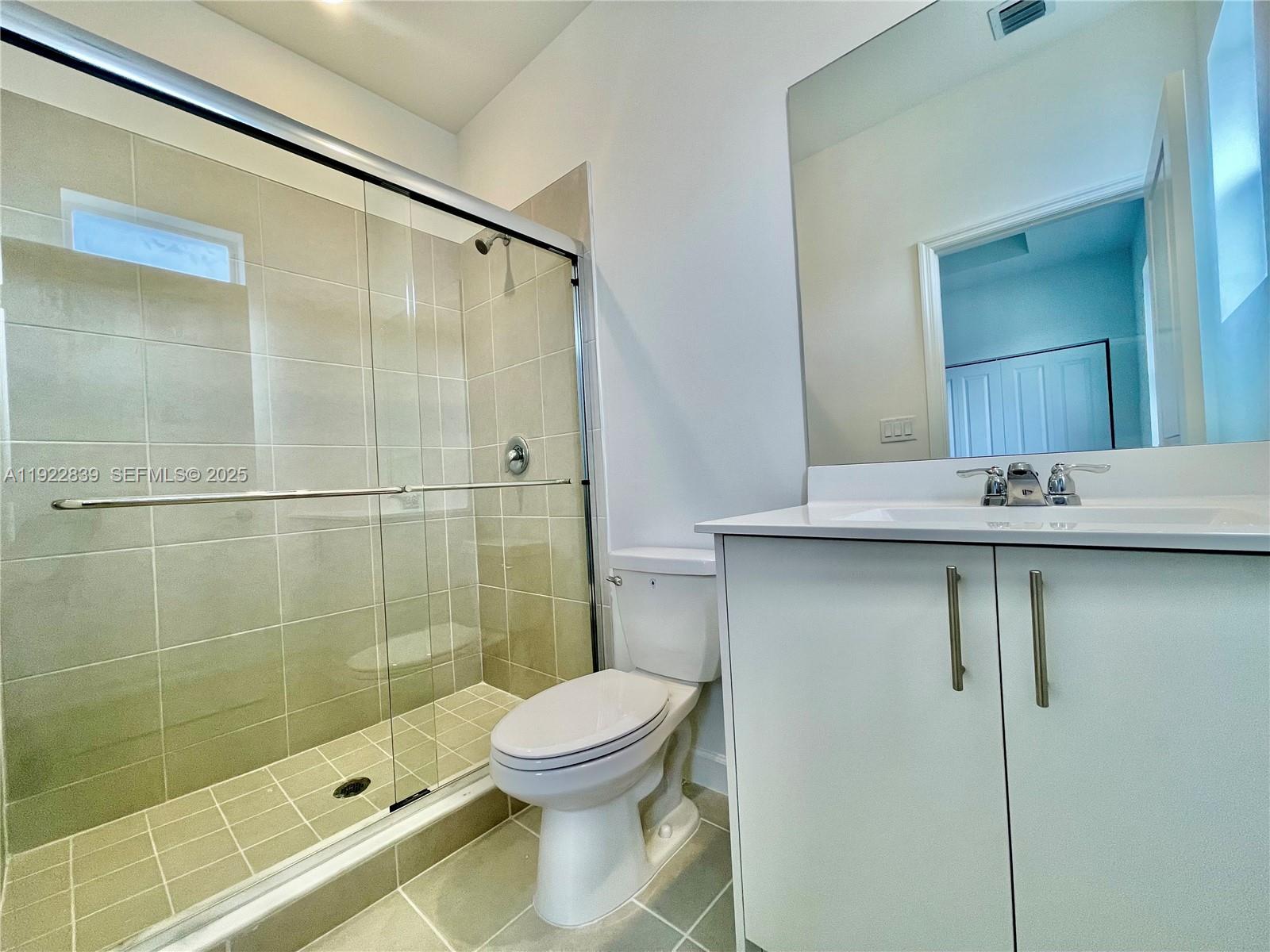 LE JARDIN - Residential Lease