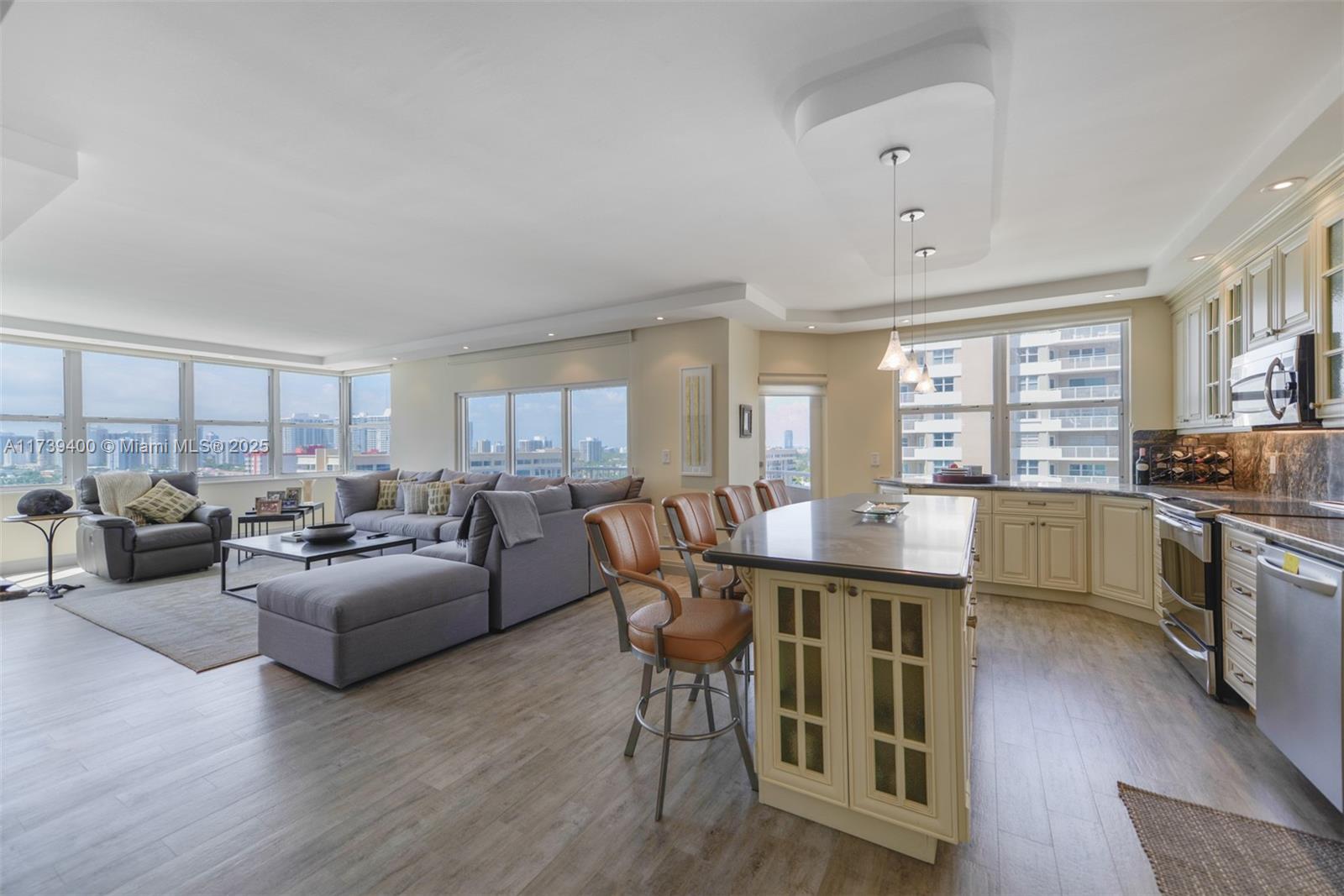 HEMISPHERES CONDO - Residential