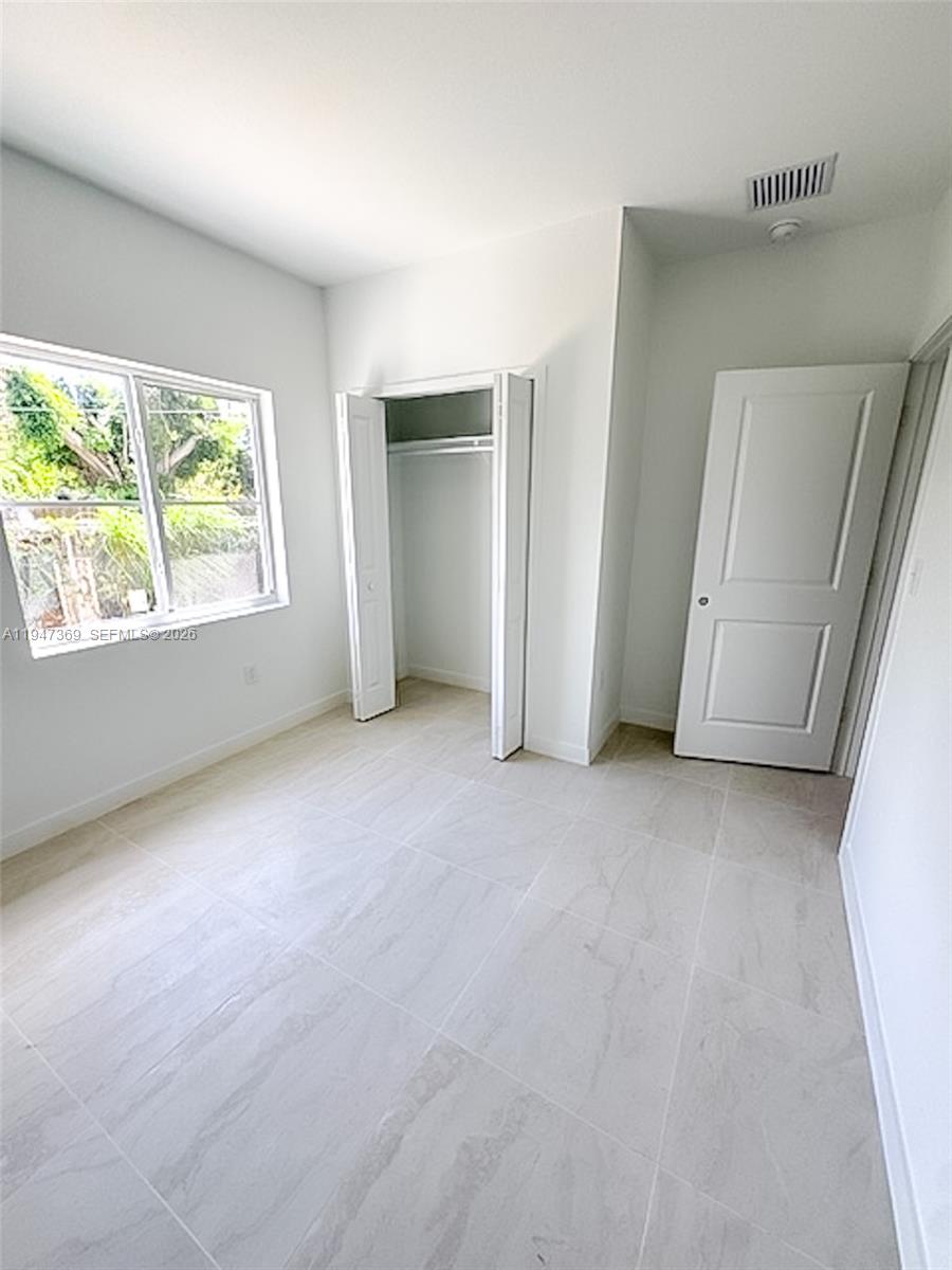 PALM AVE HEIGHTS - Residential Income