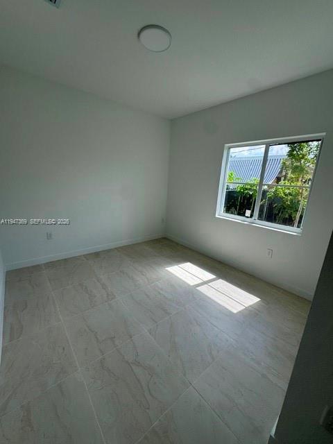 PALM AVE HEIGHTS - Residential Income