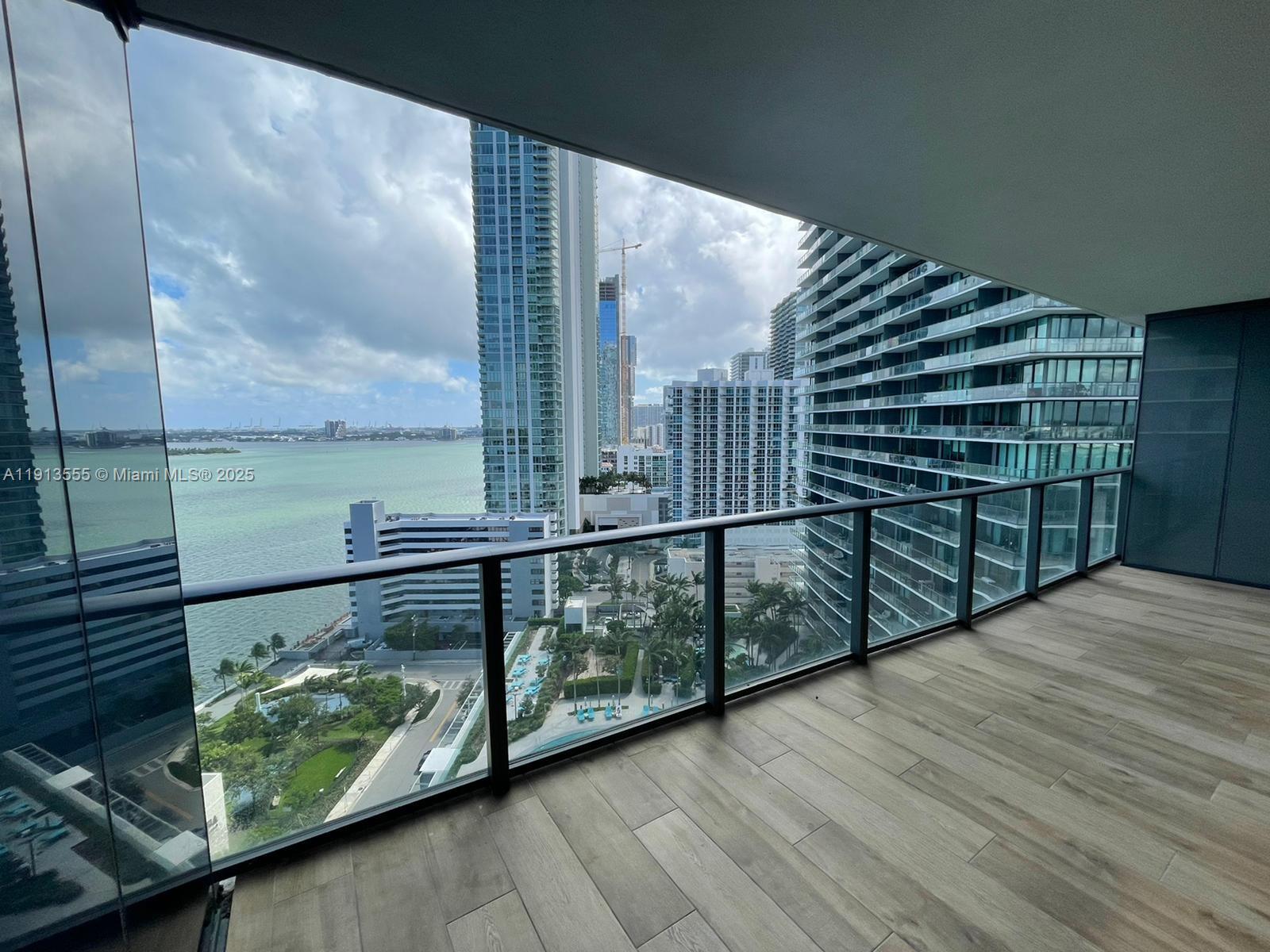 PARAISO BAY CONDO - Residential Lease