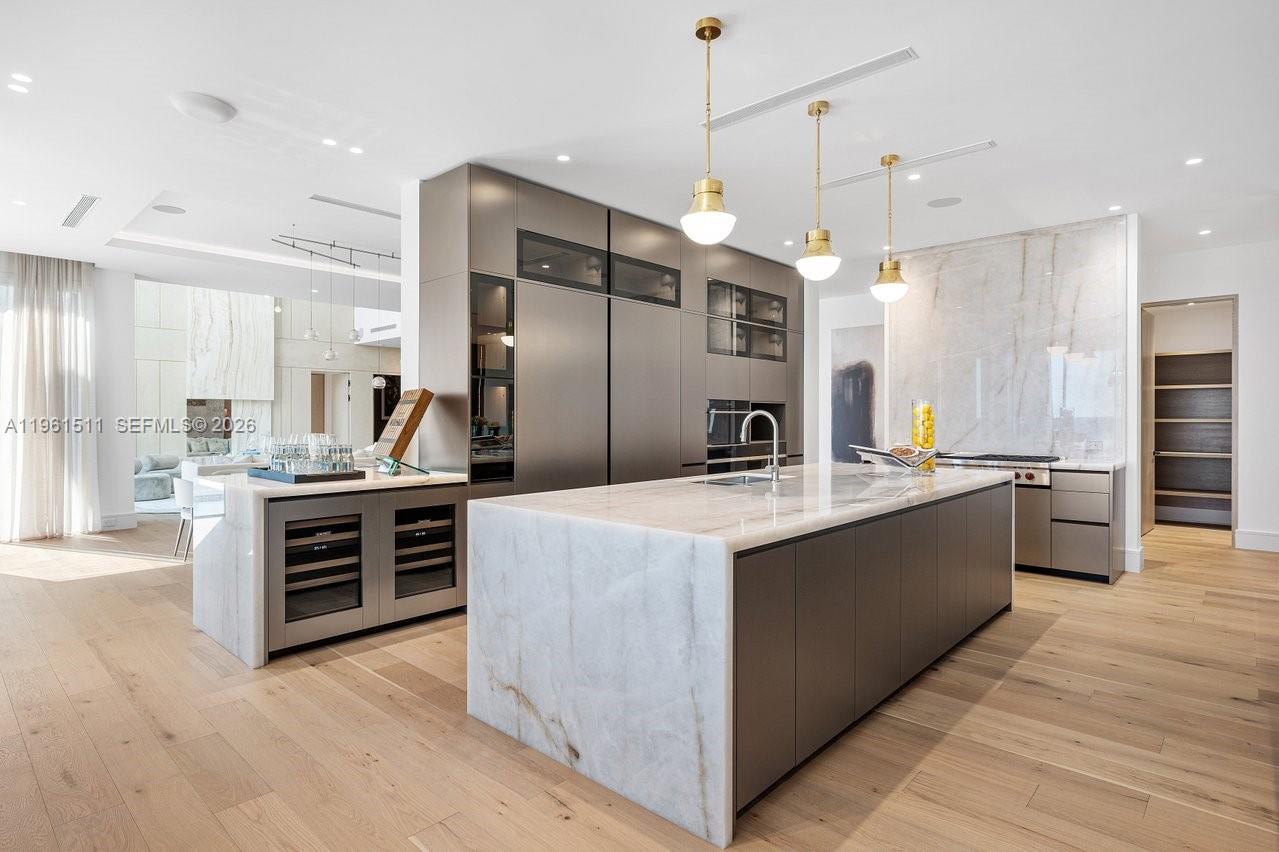 HILLSBORO MILE - Residential