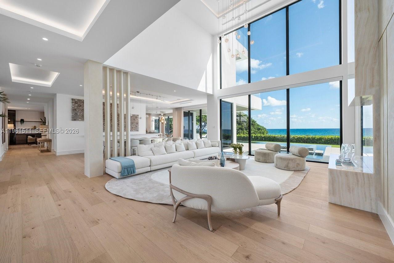 HILLSBORO MILE - Residential