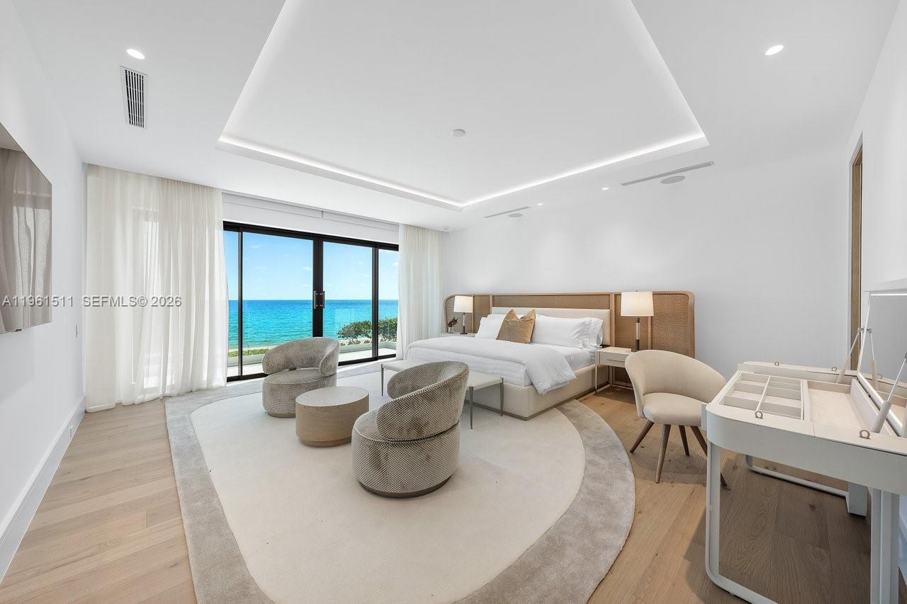 HILLSBORO MILE - Residential