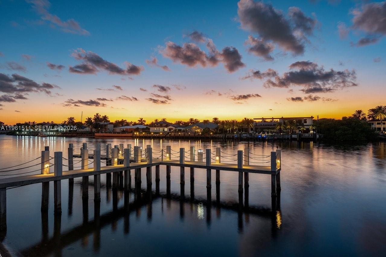 HILLSBORO MILE - Residential