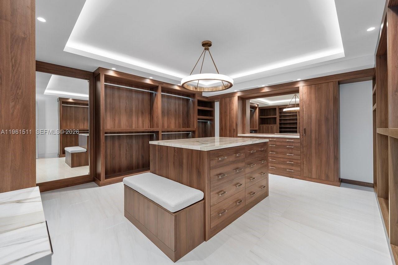 HILLSBORO MILE - Residential