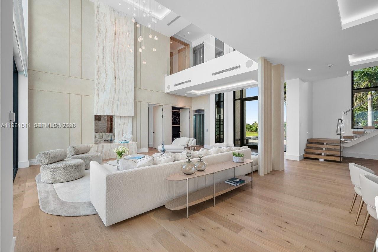 HILLSBORO MILE - Residential