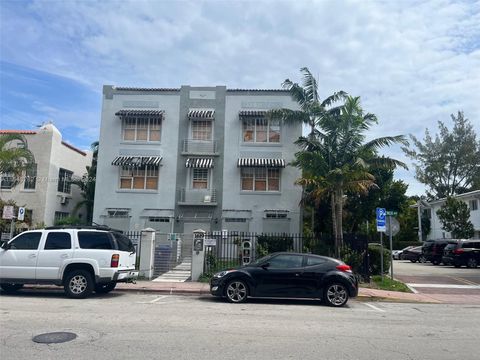 Condominium in Miami Beach FL 1619 Lenox Ave Ave.jpg