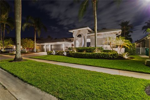 Tiny photo for 11021 Redhawk St, Plantation, FL 33324 (MLS # A12035935)