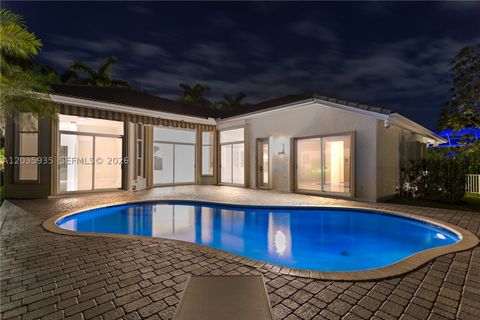 Tiny photo for 11021 Redhawk St, Plantation, FL 33324 (MLS # A12035935)