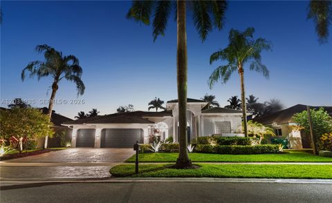 Photo of 11021 Redhawk St, Plantation, FL 33324 (MLS # A12035935)