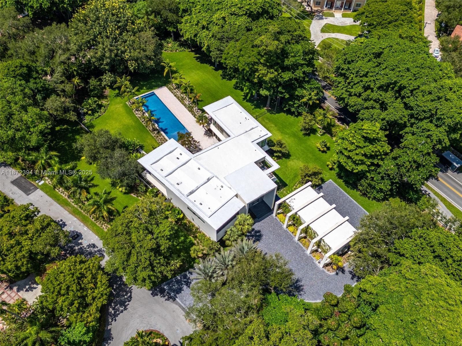 JOURNEYS END ESTATES - Residential