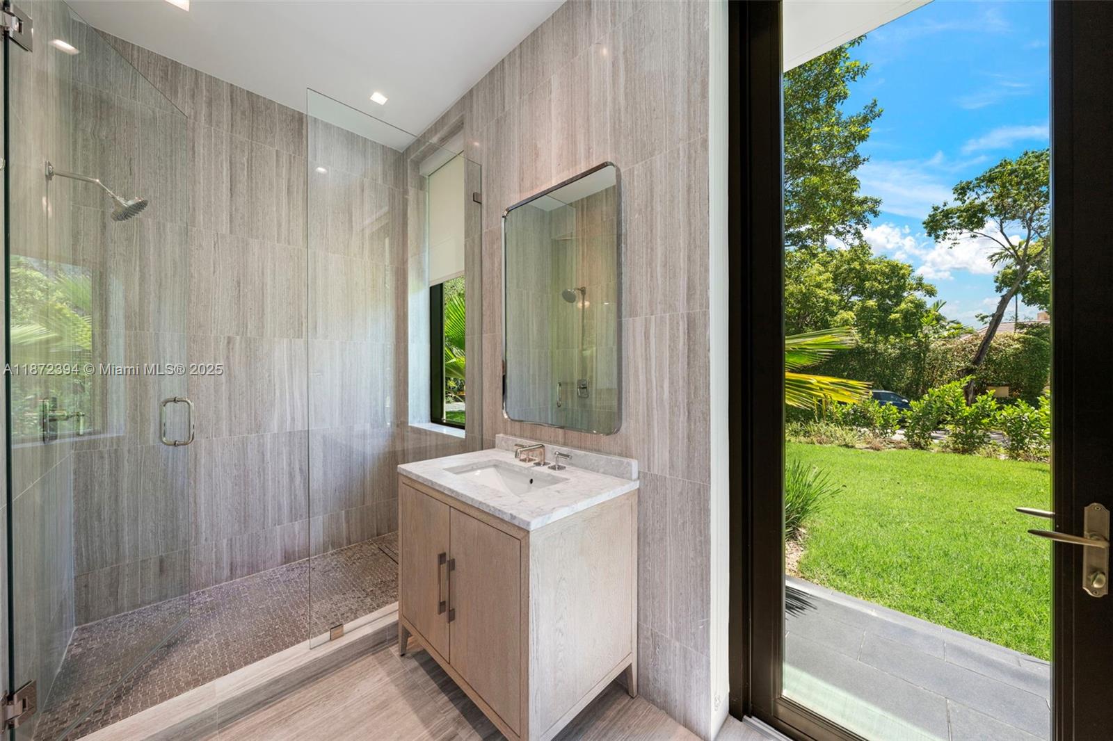 JOURNEYS END ESTATES - Residential