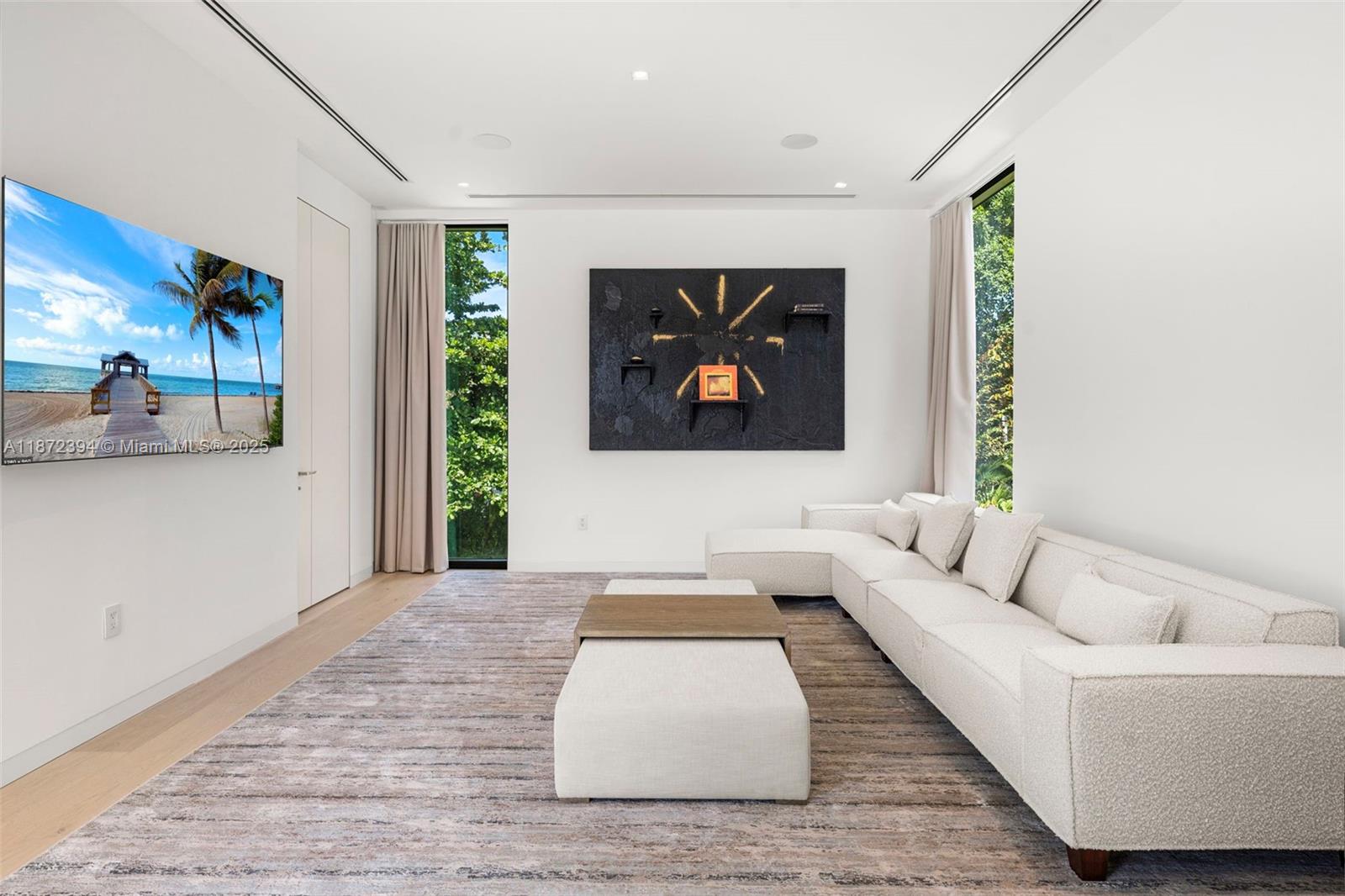 JOURNEYS END ESTATES - Residential