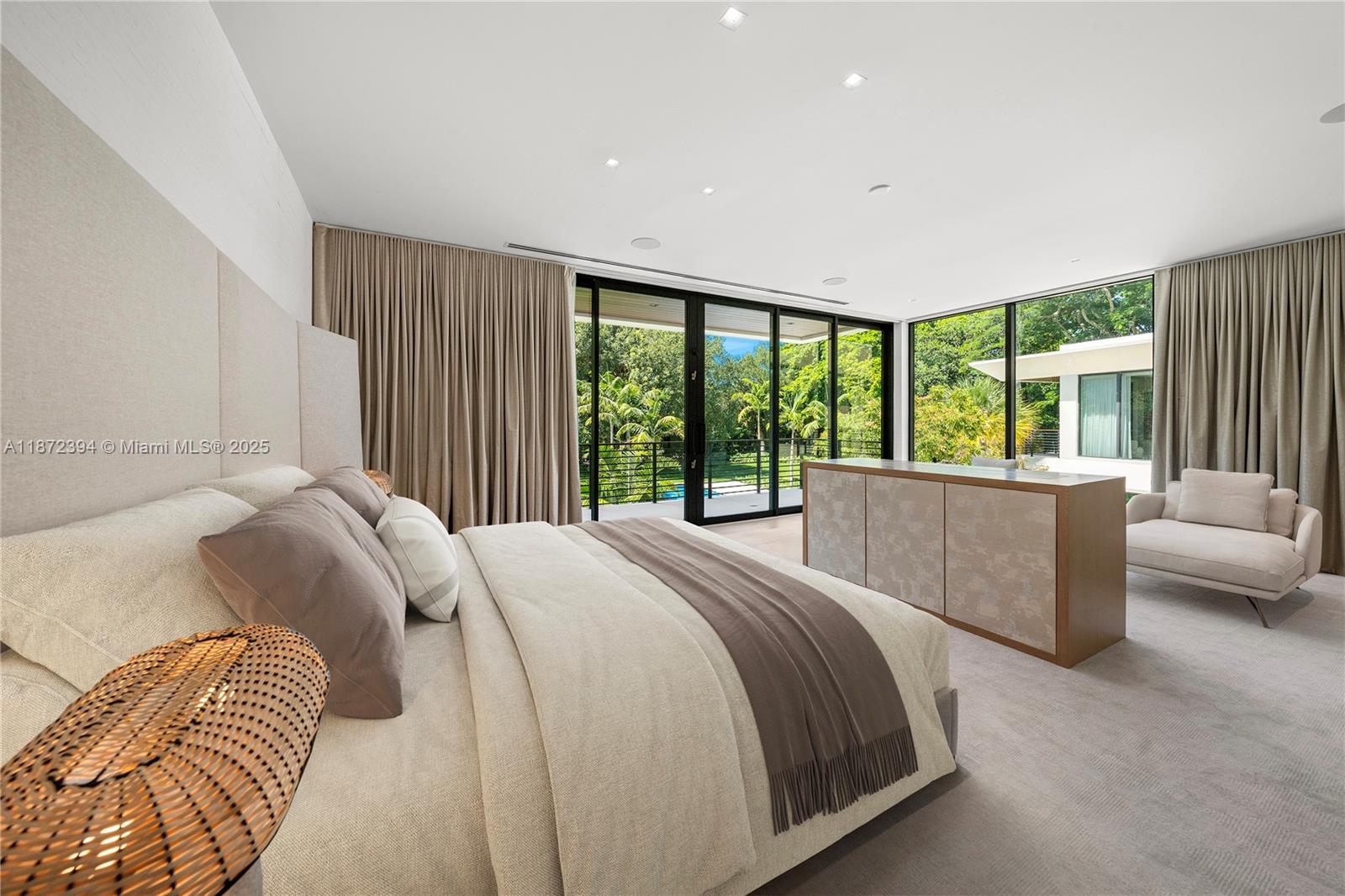 JOURNEYS END ESTATES - Residential