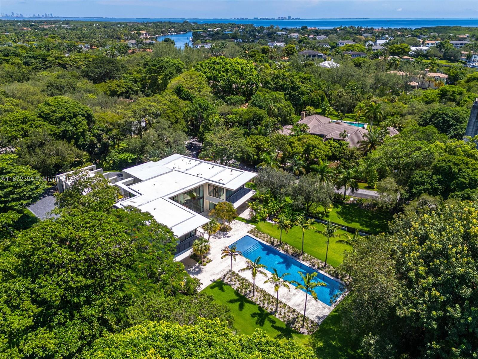 JOURNEYS END ESTATES - Residential