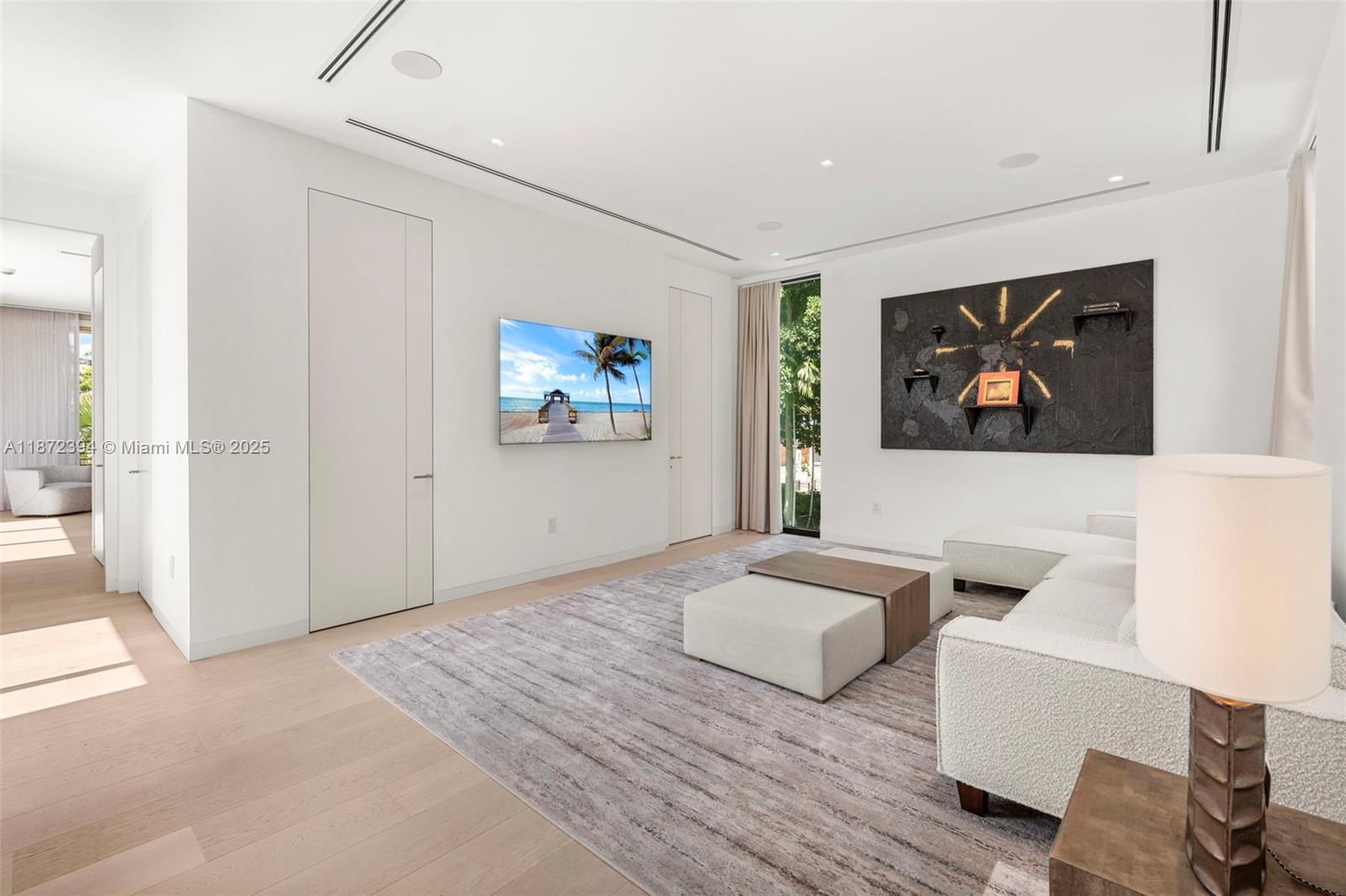 JOURNEYS END ESTATES - Residential