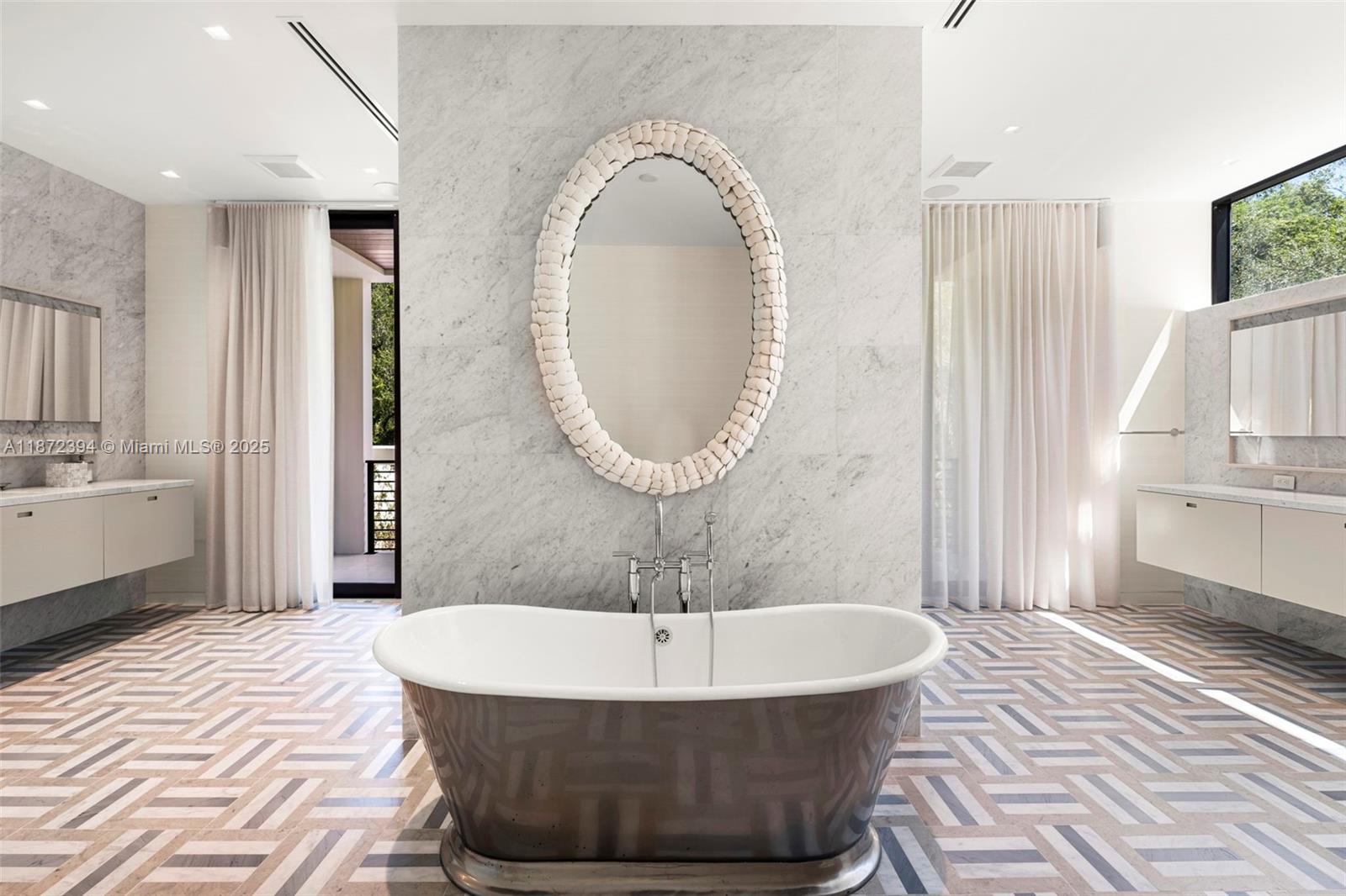 JOURNEYS END ESTATES - Residential