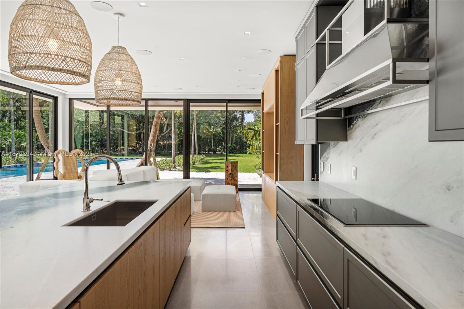 JOURNEYS END ESTATES - Residential