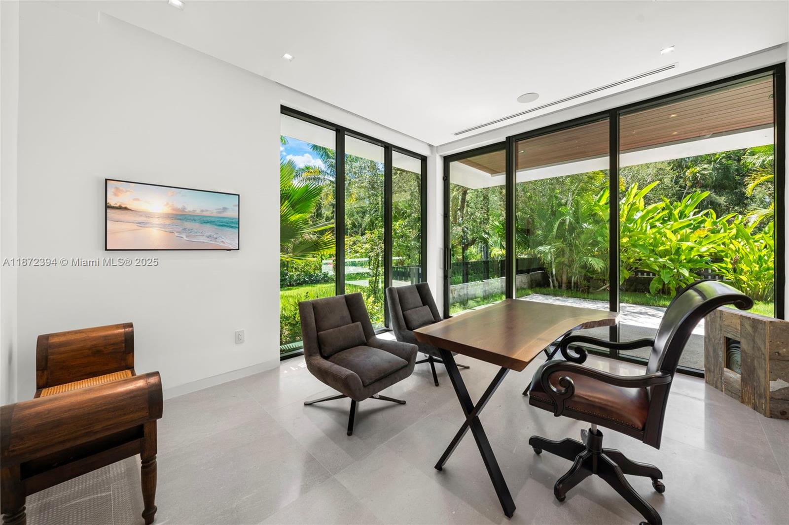 JOURNEYS END ESTATES - Residential