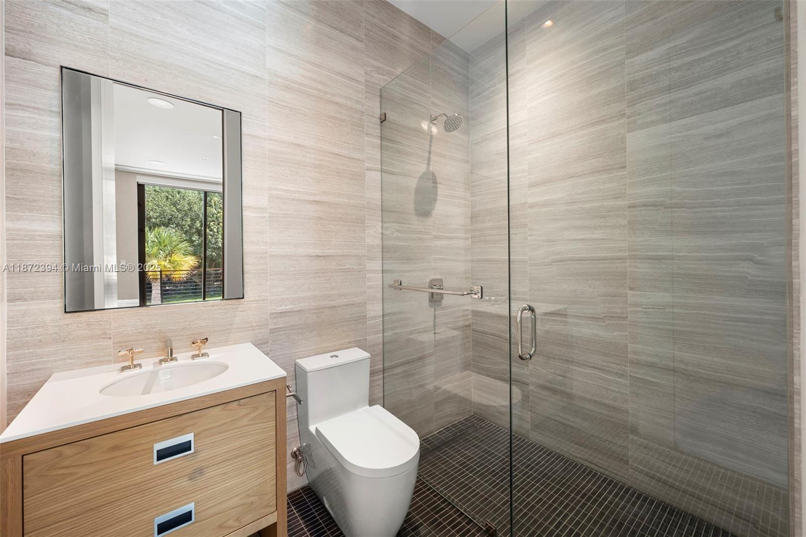 JOURNEYS END ESTATES - Residential