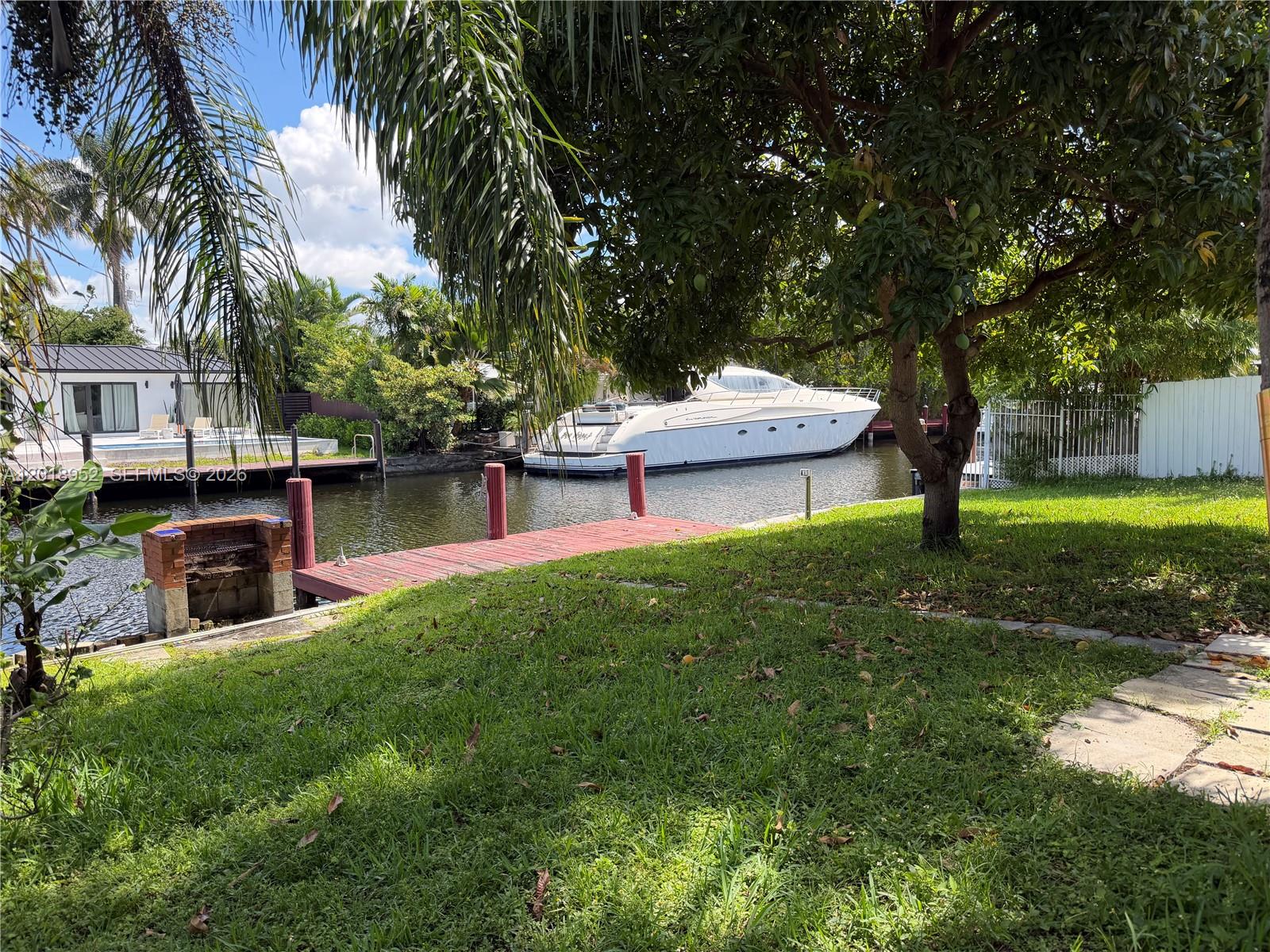 SOUTH NEW RIVER ISLES SEC - Residential