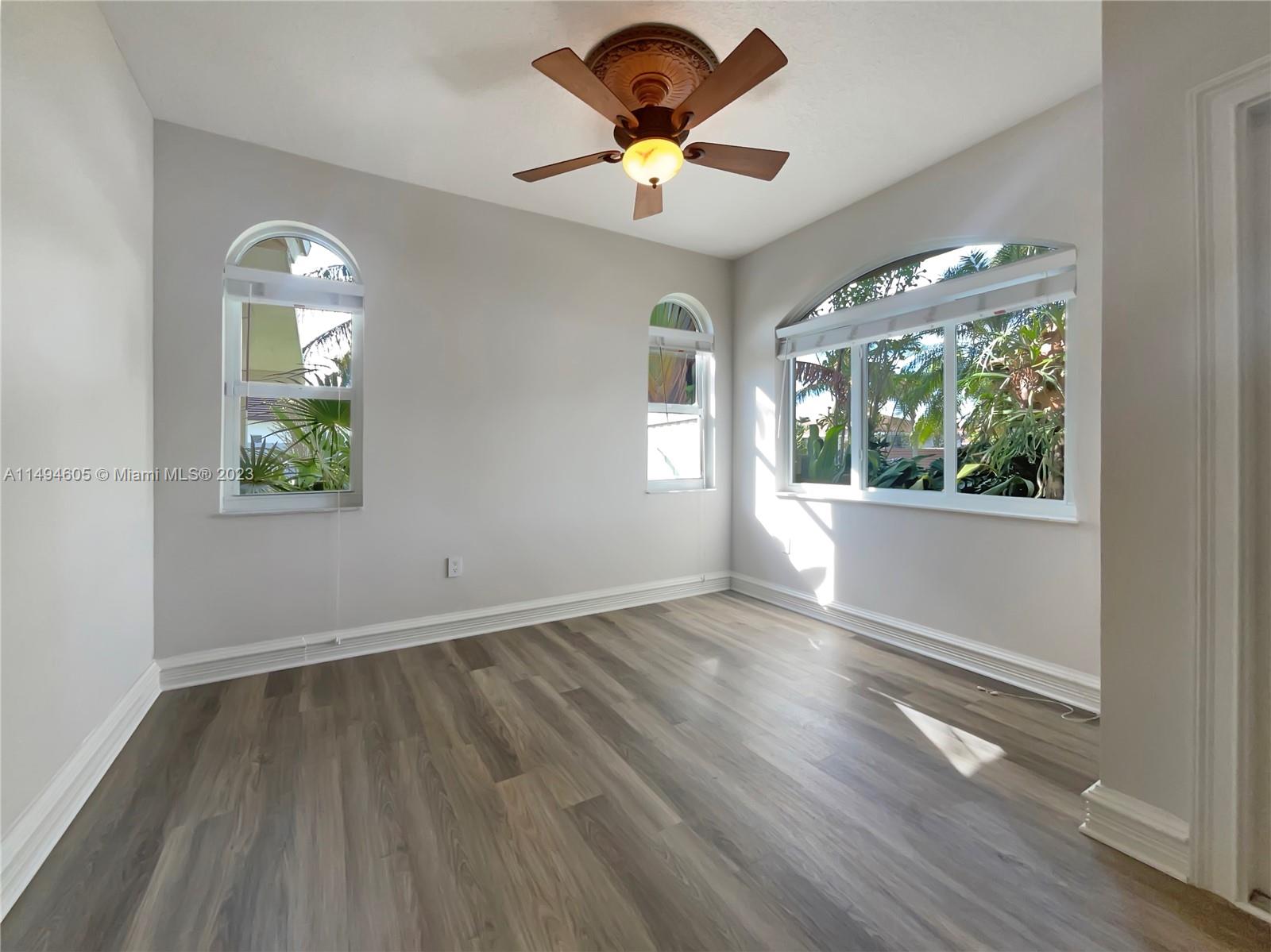 KARINA ESTATES - Residential
